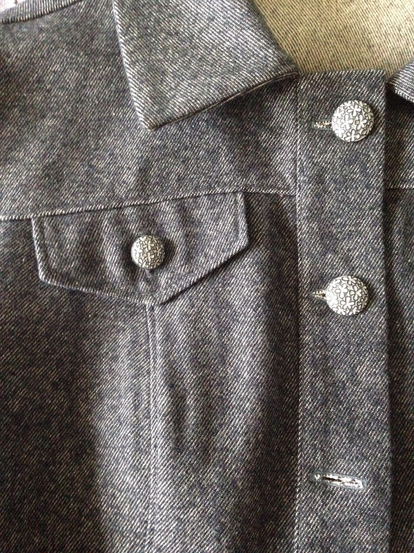 Типоджинсовая куртка от GalaDv