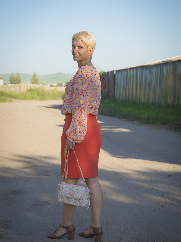 Блузка и юбка с драпировкой от larisa_krasnokamensk