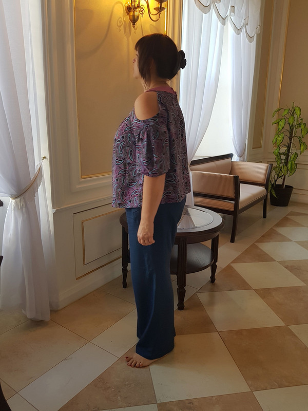 Блузка с открытыми плечами от etipisova