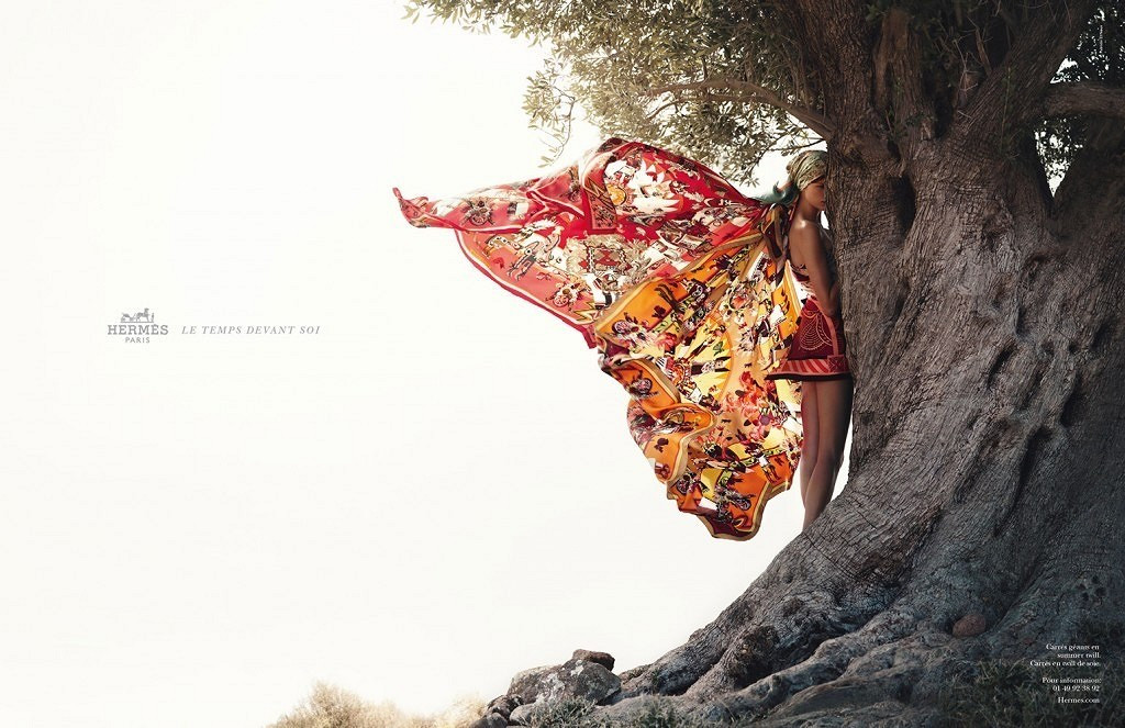 Hermès за кулисами: шелковый платок как история