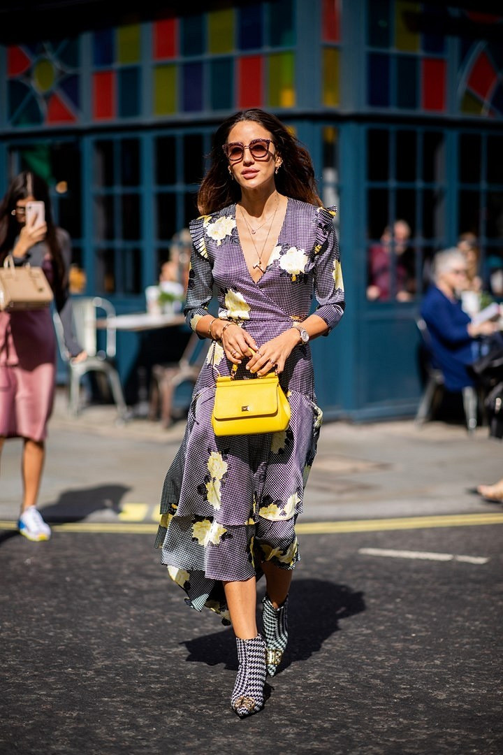 Street style: самые эффектные образы Недели моды в Лондоне 2018