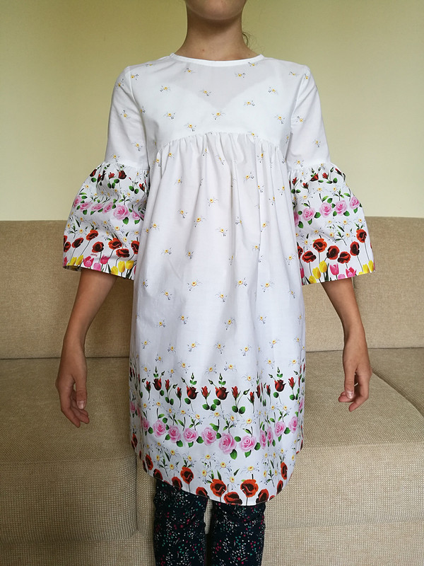 Платье для девочки(скорее туника) от Sukharenko