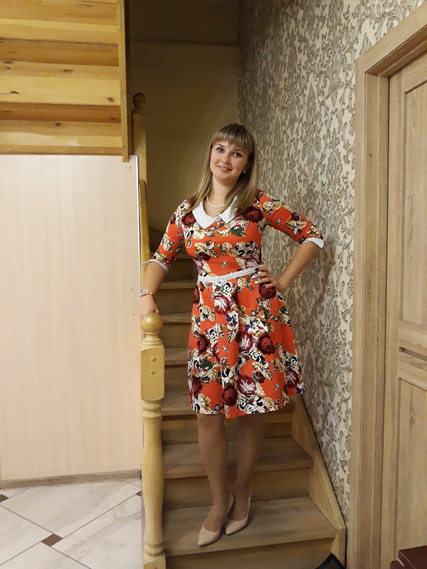 Еще одно «стиляжное» платье от Golovchanskaya87