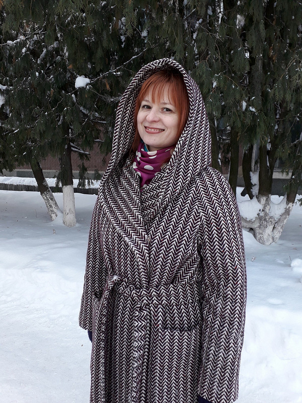 Пальто с капюшоном от Ольга Толстова
