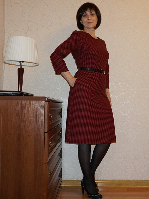 Зимнее красное платье от Ольга Дмитриева