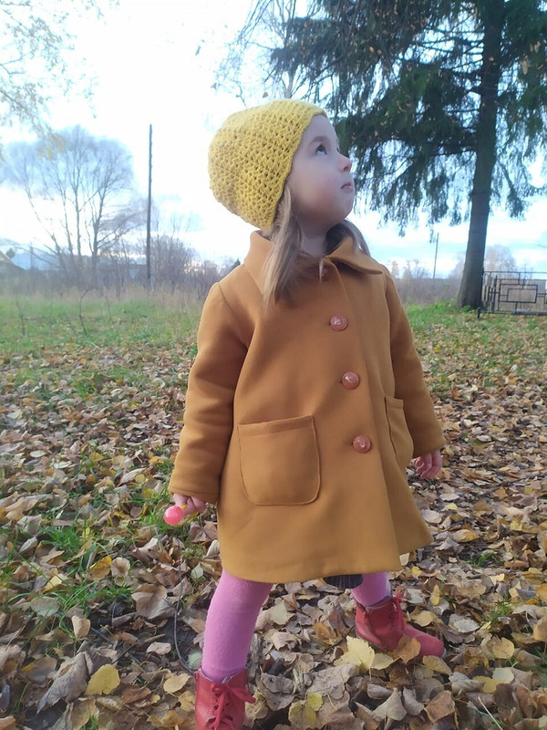 Осеннее  пальто для дочери от elina