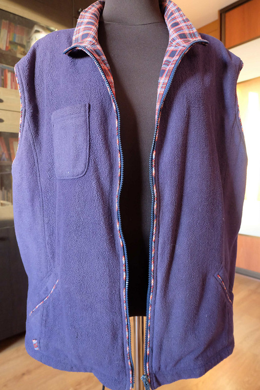 Флисовый комплект: двусторонний жилет и штаны от I-ri-na