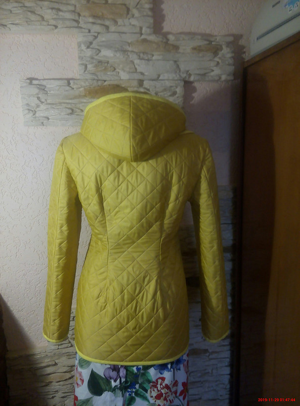 Куртка стеганка-горчица от Fern13