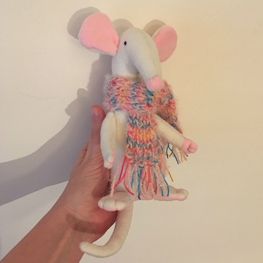 Символ года — белая крыса: шьём игрушку своими руками — kormstroytorg.ru