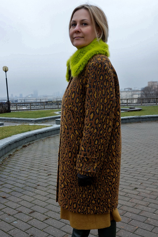 Зимнее пальто с меховым воротником  «Лео» от Оксана Георгиевна