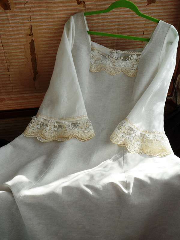 Простое льняное платье «Царевна-Лебедь» от Тётушка Осока