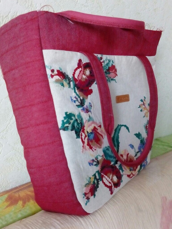 сумка с вышивкой от shapravskaya