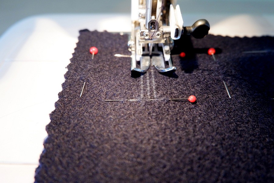 Как выполнить петли на швейной машинке без специальных приспособлений