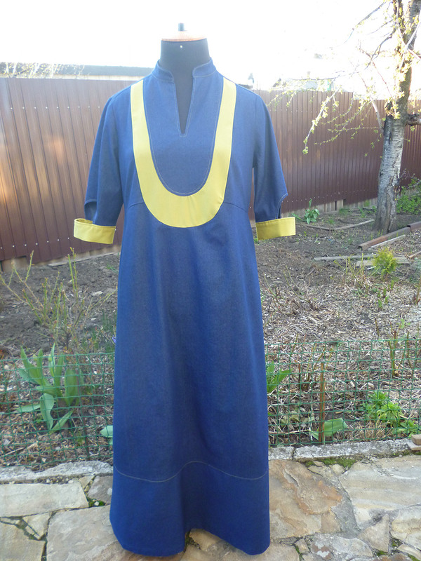 Платье с пластроном от GneTa