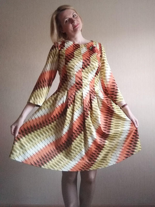 Платье с застроченными складками от okzana05