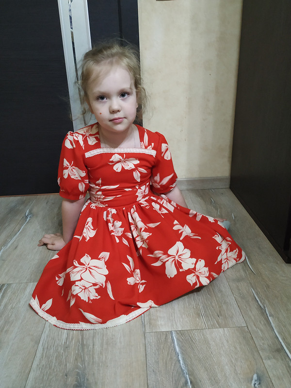 Красное платье от Svetlyk