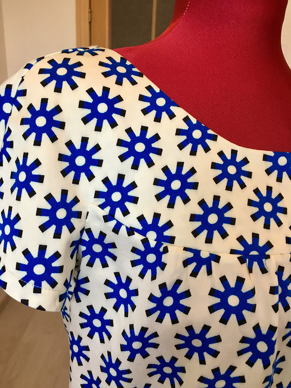 Ретро- блузка из 80 см ткани от Tattika