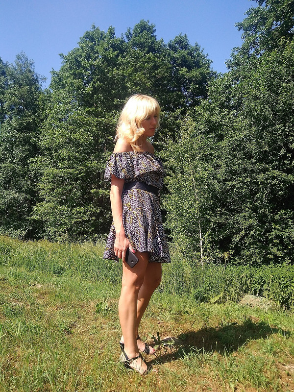Платье с вырезом кармен. от Lydmilka.by