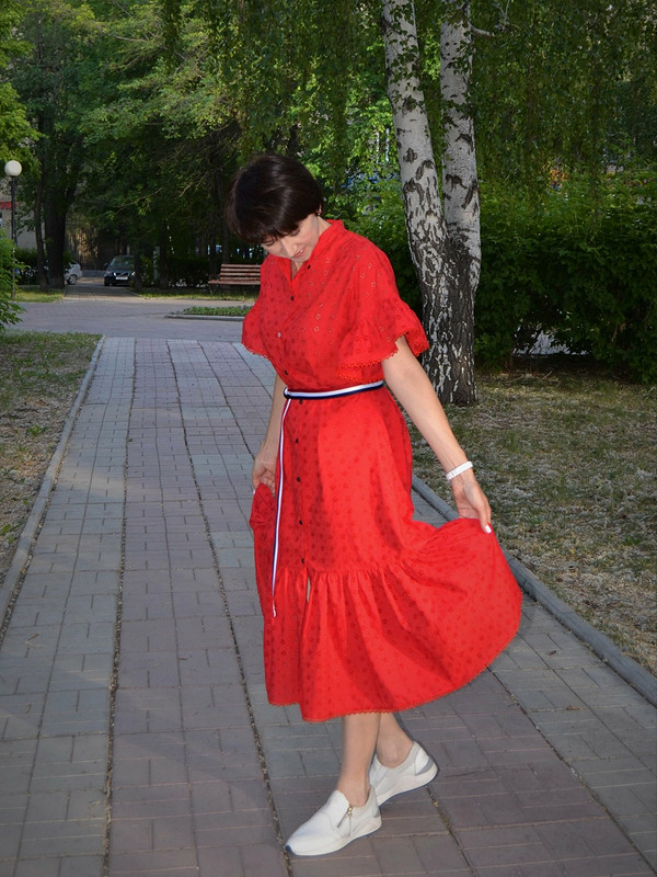 Красное платье от Mari Sha