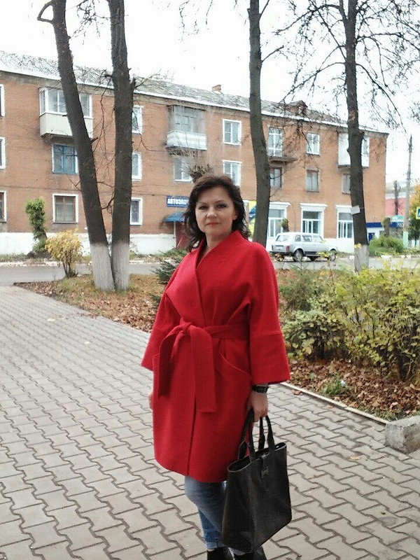 Легендарное красное пальто мод.107 из 8/2017 от IrinaР1973