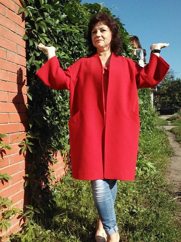 Легендарное красное пальто мод.107 из 8/2017 от IrinaР1973