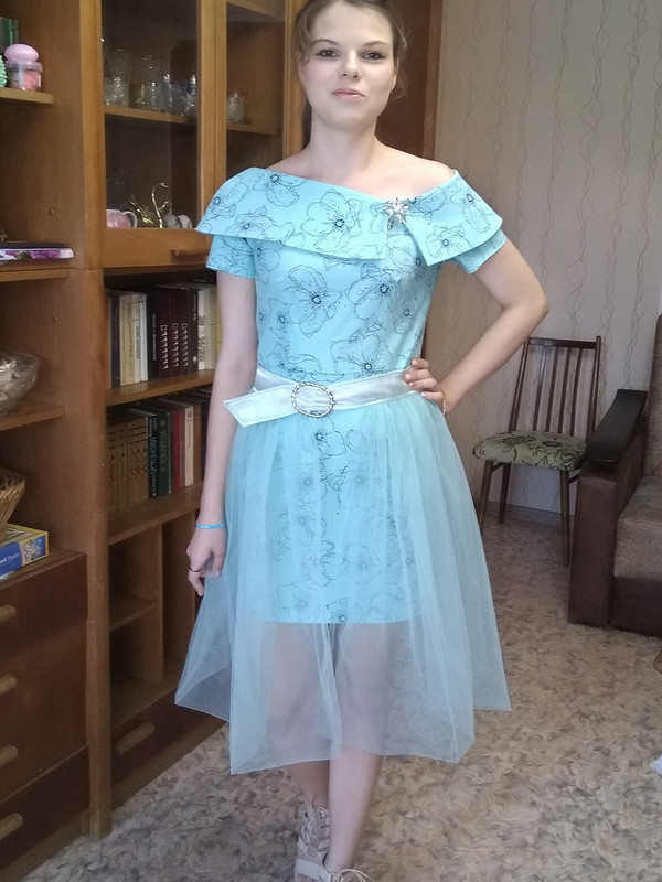 Платье на выпускной для королевишны от mvka