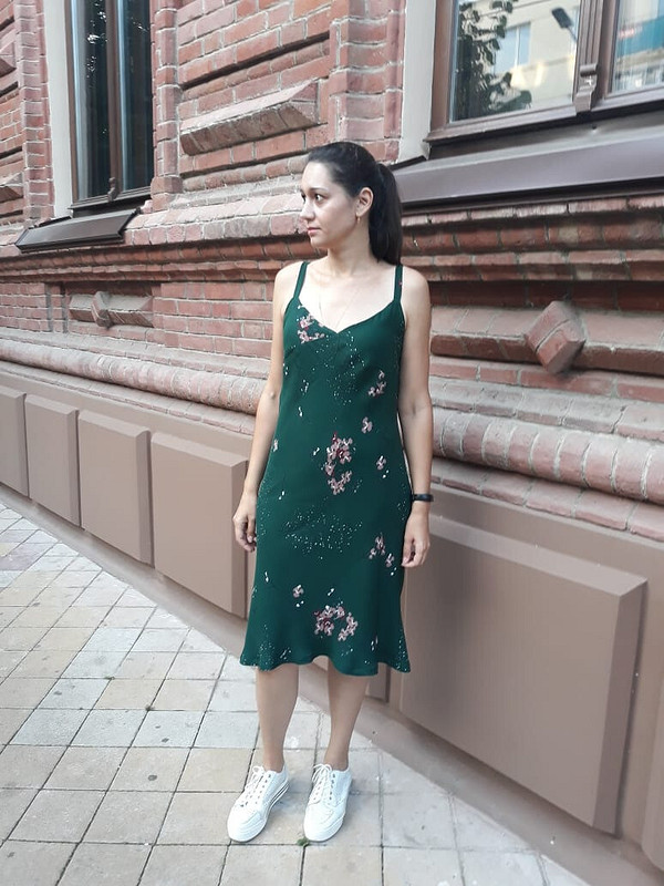 Платье в бельевом стиле от Vodoleya