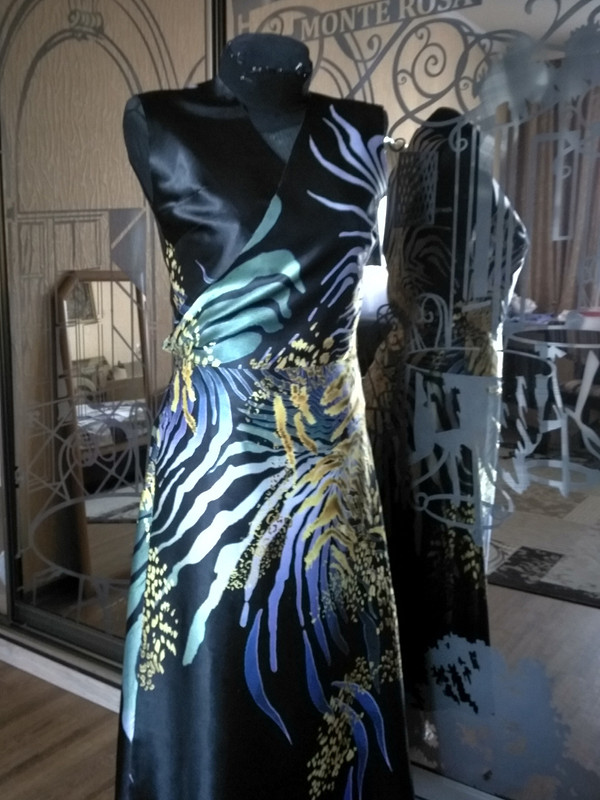 Лаконичное платье с запАхом от solnce78