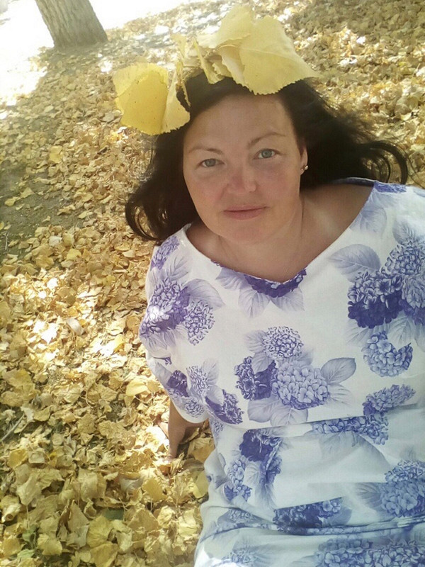 На ковре из жёлтых листьев от Pauline