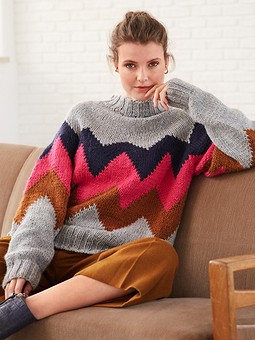 Вязаный пуловер №135