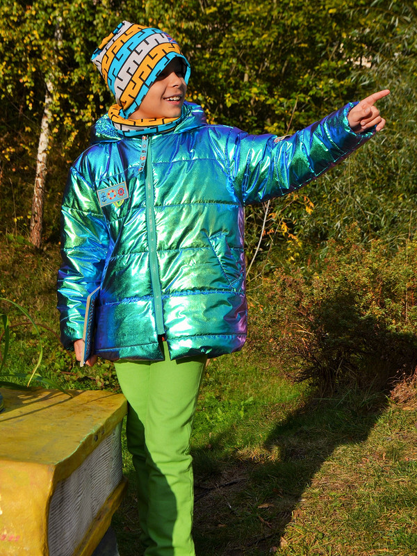 Осенние грезы - куртка хамелеон от Verevochca