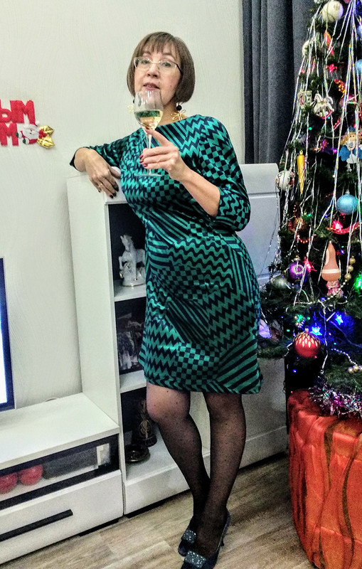 Платье 2, или Новый год в зелёном бархате от Glykerya