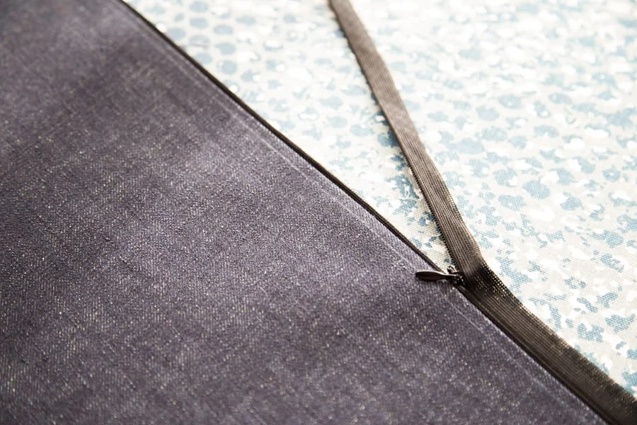 Утилизация остатков ткани: лоскутный пуф в форме цилиндра мастер-класс,шитье