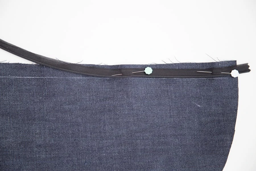 Утилизация остатков ткани: лоскутный пуф в форме цилиндра мастер-класс,шитье