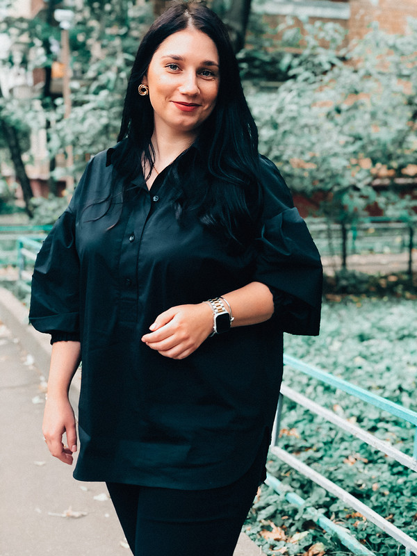 Блузка с объемным рукавом от shemyreva_yulia