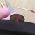 Лайфхак: аккуратный способ пришить пуговицу на нитяной ножке