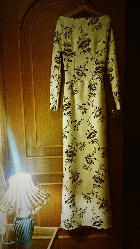 Вечернее платье от Zahna