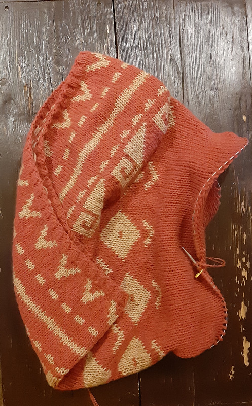 Комплект в этностиле: пуловер и юбка от Светлана Полушина
