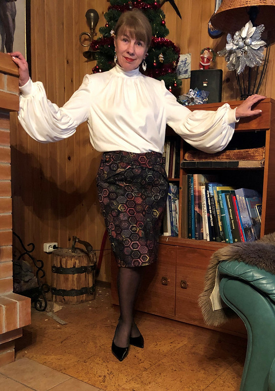 Новогодний комплект: юбка и блузка от verusha