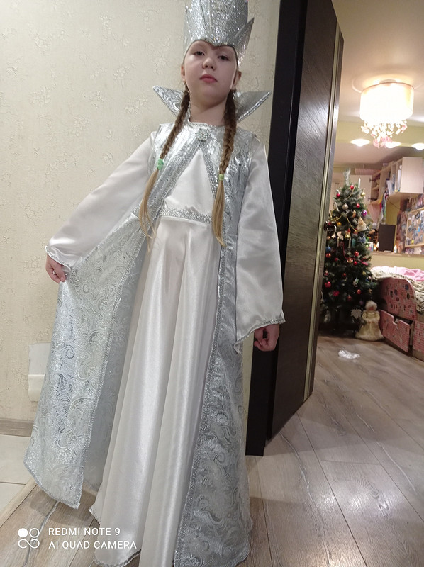 Платье «Снежная королева» от Svetlyk