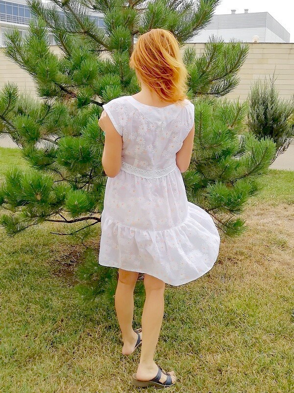 Платье белое в цветок, летнее от Станечка