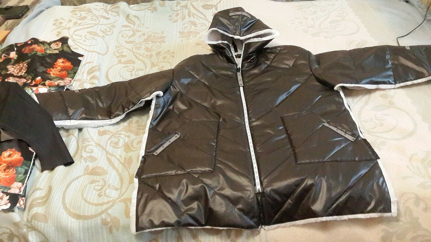 Двусторонняя куртка для переменчивой весенней погоды от Домино