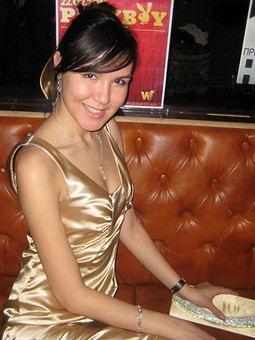 Работа с названием Платье золотое к Новому 2012 году