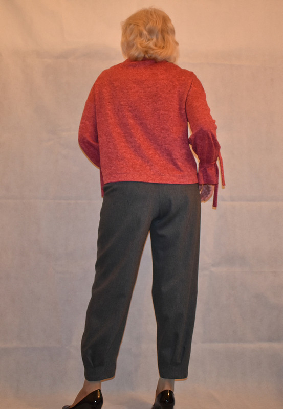 Полюбившиеся брюки и пуловер от Anlasna