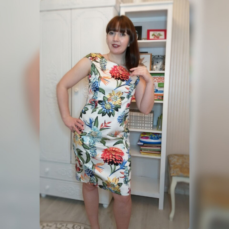 Цветочное платье-футляр от katyaanisimova