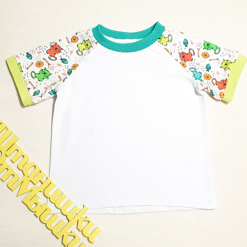 Комплект для малыша: футболка и хипстеры от DarinaDarina