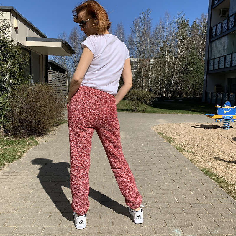 Спортивные брюки по выкройке джоггеров от Алина С