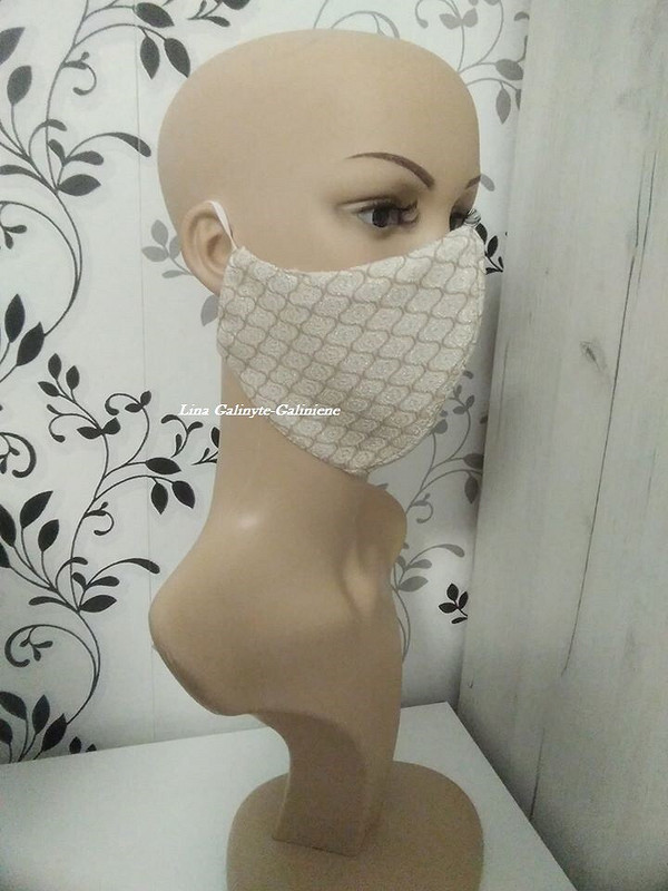 Защитные маски для лица от Lina
