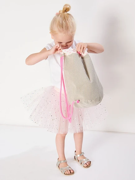 Три в одном: рюкзачок-мешочек-сумочка для девочки шитье