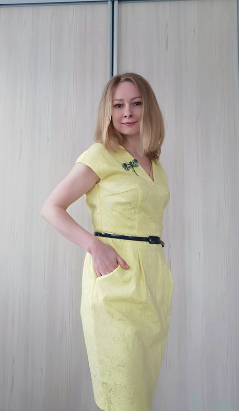 Жёлтое платье от AnnWolf